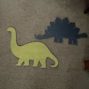 Set of 2 wooden wall decor dinosaurs